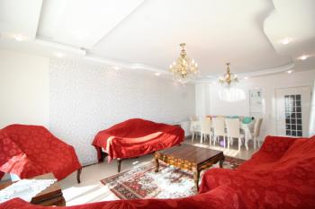 Elmas'tan Yeni Mahalle'de Site İçi Cepheleri Full Açık 4+1