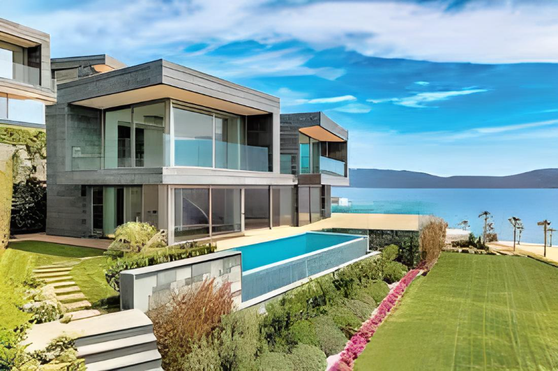 HAYRİ SAZAN YAHŞİ VİLLALARI