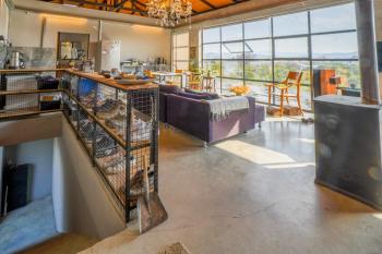 Seferihisar Sığacık'ta Çiftlik Arazisi ve Butik Otel İşletmesi