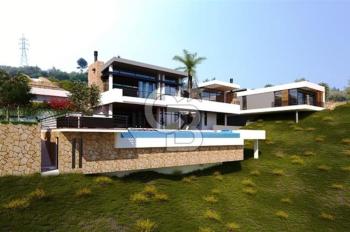 Kıbrıs Girne Bellapais 'de Satılık Türk Koçanlı Özel Tasarım Villa