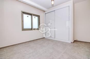 Kıbrıs Girne Alsancak'ta 5+1 Satılık Havuzlu Villa
