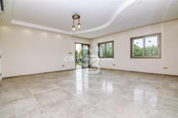 Kıbrıs Girne Alsancak'ta 5+1 Satılık Havuzlu Villa