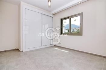 Kıbrıs Girne Alsancak'ta 5+1 Satılık Havuzlu Villa