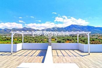 Girne Ozanköyde Havuzlu Site İçersinde Müstakil Hayat Yaşayabileceğiniz Full Eşyalı 2+1 Kiralık Daire