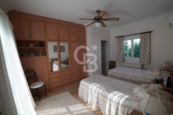 KKTC GİRNE BELLAPAİS BÖLGE 5+1 VİLLA YÜZME HAVUZLU