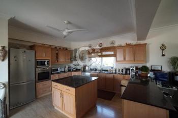 KKTC GİRNE BELLAPAİS BÖLGE 5+1 VİLLA YÜZME HAVUZLU