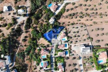 KKTC GİRNE BELLAPAİS BÖLGE 5+1 VİLLA YÜZME HAVUZLU