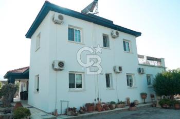 KKTC GİRNE BELLAPAİS BÖLGE 5+1 VİLLA YÜZME HAVUZLU