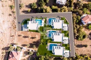 Kıbrıs Girne Ozanköy `de Satılık 4+1 Villa