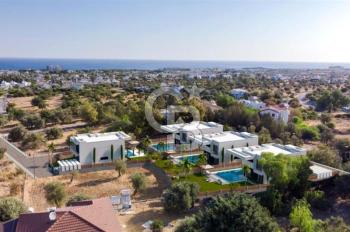 Kıbrıs Girne Ozanköy `de Satılık 4+1 Villa
