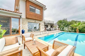 Villa for Sale with 3 +1 Sea View Pool in Bellapais Kyrenia, TRNC