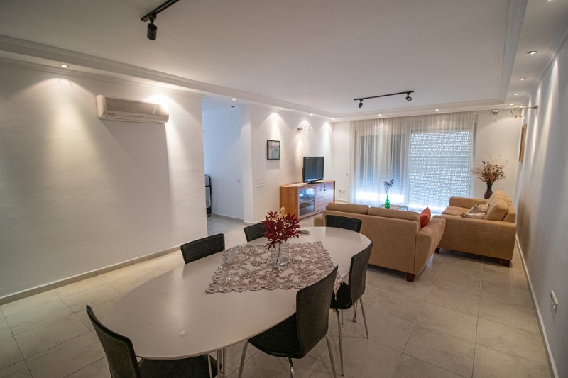 2+1 Luxury Flat in a Fully Activity Residence in Mahmutlar
