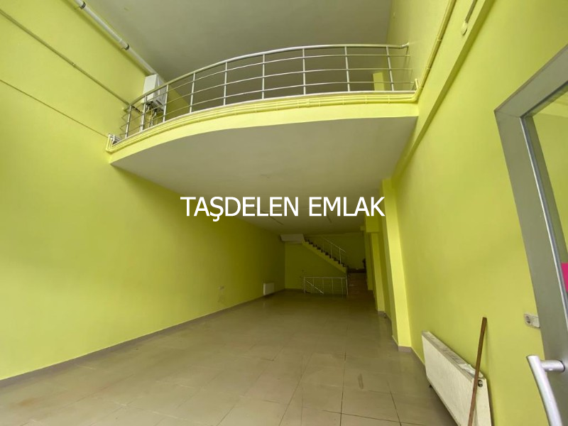 SARAY AYSAPAŞA MAHALLESİNDE GENİŞ KULLANIM ALANINA SAHİP İŞYERİ