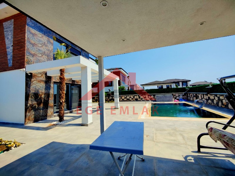 Didim'de Satılık Müstakil Villa