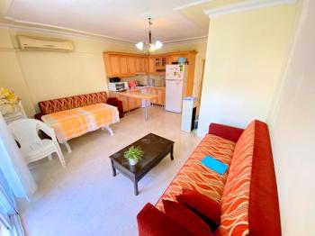 Didim'de Havuzlu Sitede 2+1Satılık Daire