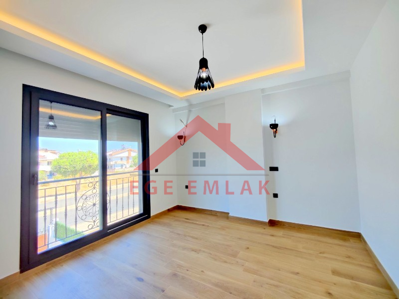 ALTINKUM’DA 4+1 TAM DONANIMLI MODERN VİLLA