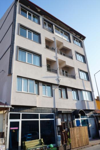 GEREDE BOLU YENİCAĞA İLÇESİNDE  BİNA