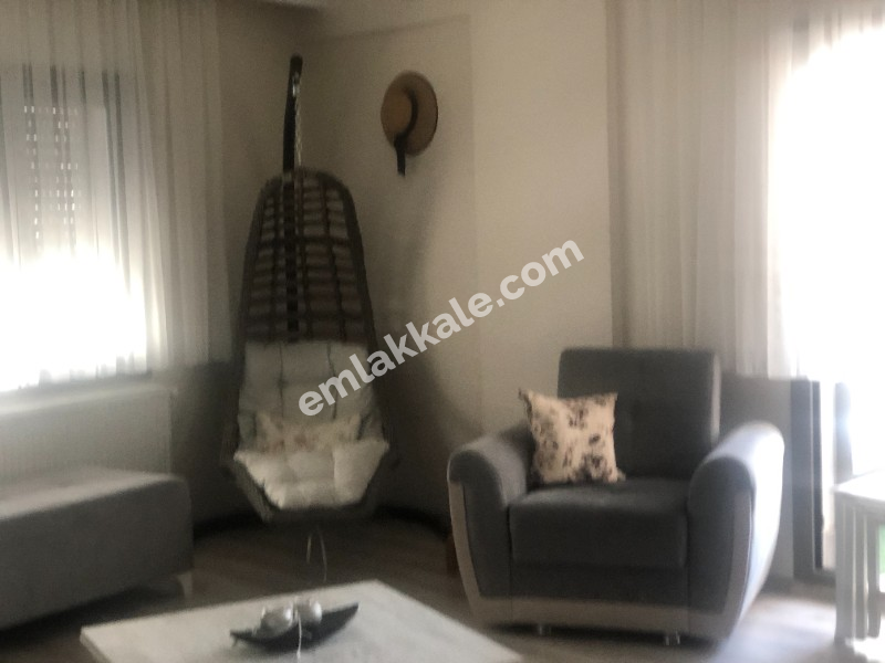 İZMİR KARŞIYAKA NERGİZ FİKRİ ALTAYDA SATILIK 2+1 DAİRE