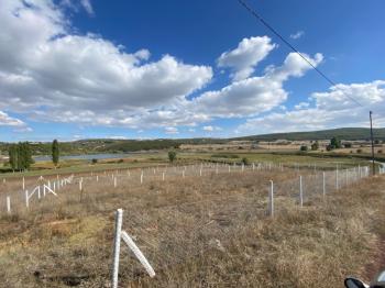 GÜVENAY - ÇORUM SEYDİM GÖLÜ YANINDA 500 m² HOBİ BAHÇESİ