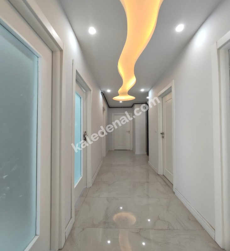 ADNANKAHVECİ MERKEZE YAKIN KREDİYE UYGUN LÜX 3+1 SATILIK DAİRE