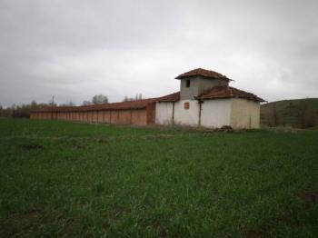 GÜVENAY - ÇORUM ALACA KAVŞAĞI İLERİSİ TARHAN CİVARINDA 8 DÖNÜM ÇİFTLİK