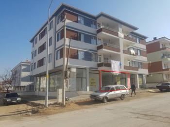GÜVENAY - ÇORUM CUMA PAZARI BAĞCILAR DA 92 M² SATILIK DÜKKAN