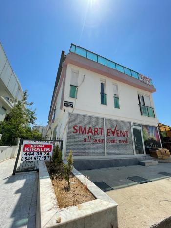 Güzeloba Mahallesi 2 Adet Daire Tek Fiyat