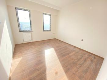 Güvenay - Çorum Uzay Tuzcu Residence Ön Cephe Ara Kat 2+1 Satılık Daire