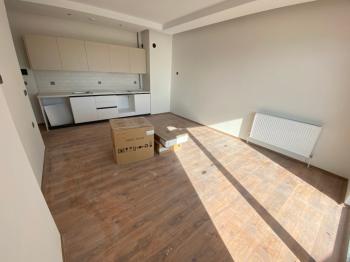 Güvenay - Çorum Uzay Tuzcu Residence Ön Cephe Ara Kat 2+1 Satılık Daire