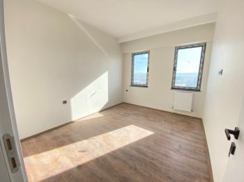 Güvenay - Çorum Uzay Tuzcu Residence Ön Cephe Ara Kat 2+1 Satılık Daire