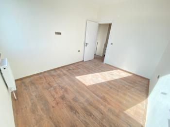 Güvenay - Çorum Uzay Tuzcu Residence Ön Cephe Ara Kat 2+1 Satılık Daire