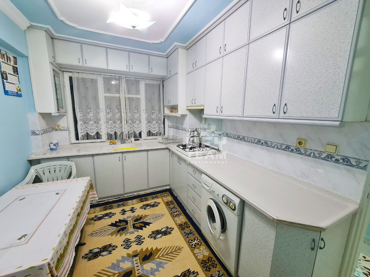 Gazi Bulvarı paraleli YENİLENMİŞ FULL EŞYALI SATILIK 3+1 Daire