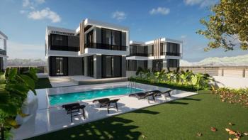 KKTC Girne Ozanköy Bölgesinde Satılık 4+1 Villa