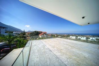 Kıbrıs Girne Bellapais 4+2  Kapanmaz Manzaralı Satılık Villa
