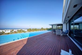 Kıbrıs Girne Bellapais 4+2  Kapanmaz Manzaralı Satılık Villa