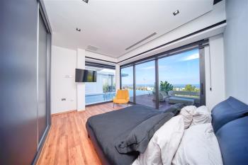 Kıbrıs Girne Bellapais 4+2  Kapanmaz Manzaralı Satılık Villa