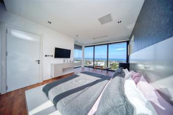 Kıbrıs Girne Bellapais 4+2  Kapanmaz Manzaralı Satılık Villa
