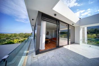 Kıbrıs Girne Bellapais 4+2  Kapanmaz Manzaralı Satılık Villa