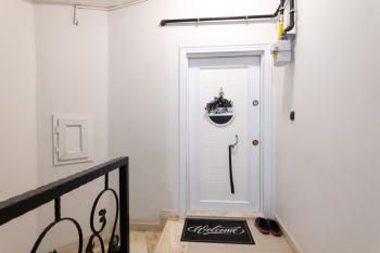 KONYAALTI HURMA MAHALLESİNDE SATILIK 2+1 DAİRE