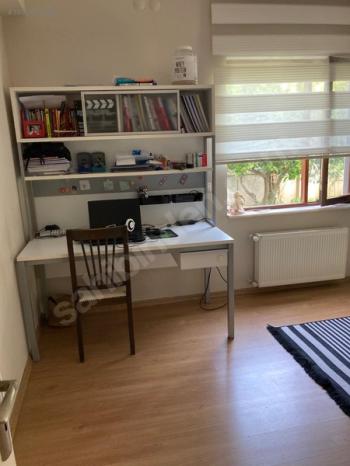 KONYAALTI ULUÇ MAHALLESİNDE EŞYALI KİRALIK 3+1 DAİRE