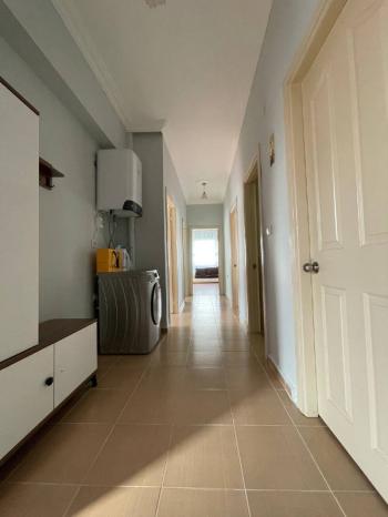 KONYAALTI HURMA MAHALLESİNDE EŞYALI KİRALIK 3+1 DAİRE