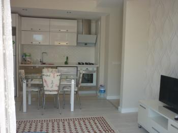 KONYAALTI HURMA MAHALLESİ AQUA HOMES SİTESİNDE EŞYALI KİRALIK 1+1 DAİRE