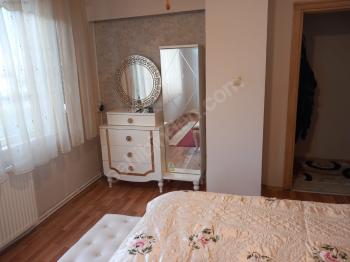 KONYAALTI ULUÇ SEDA SİTESİNDE EŞYALI KİRALIK 2+1 DAİRE