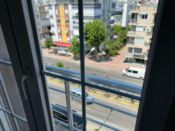 KONYAALTI LİMAN MAHALLESİNDE EŞYALI KİRALIK 2+1 DAİRE
