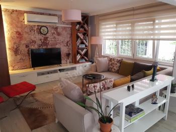 MURATPAŞA BAHÇELİEVLER MAHALLESİNDE EŞYALI SATILIK 3+1 DAİRE