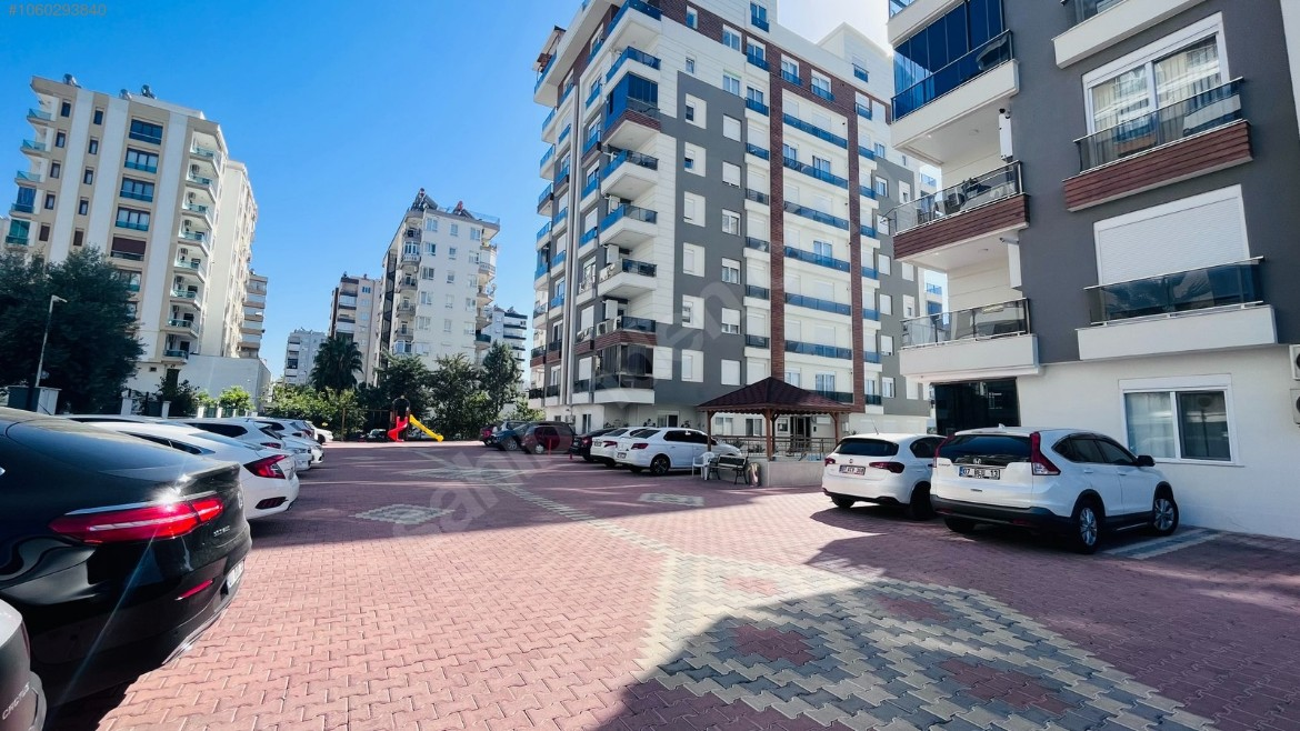 MOLLA YUSUF'TA KİRALIK 2+1 HAVUZLU DAİRE