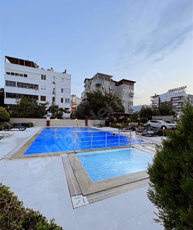 KONYAALTI HURMADA SATILIK 2+1 LÜKS DAİRE