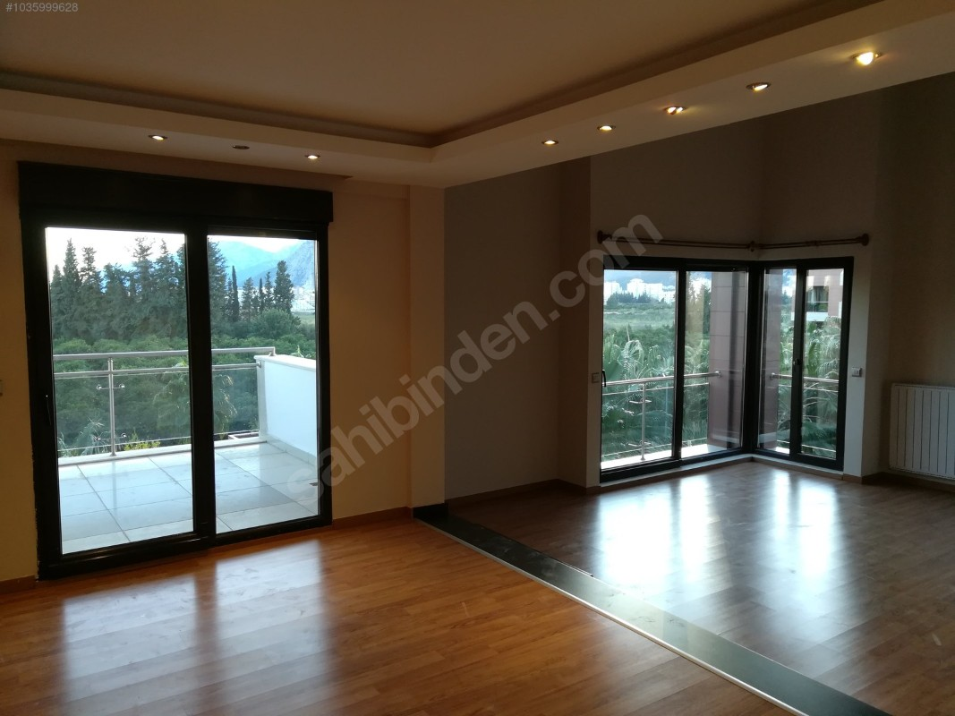 KONYAALTI GÜRSU'DA SATILIK 6+1 DUBLEKS DAİRE