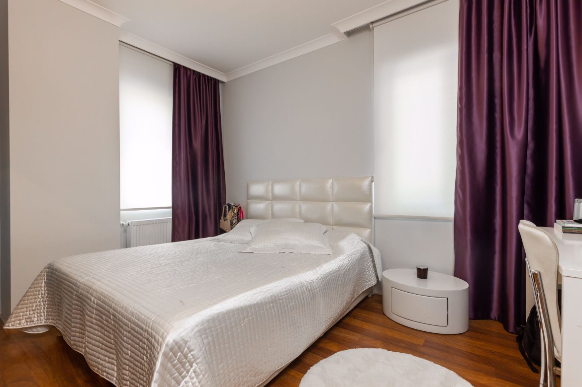 KONYAALTI HURMA MAHALLESİNDE SATILIK 2+1 DAİRE