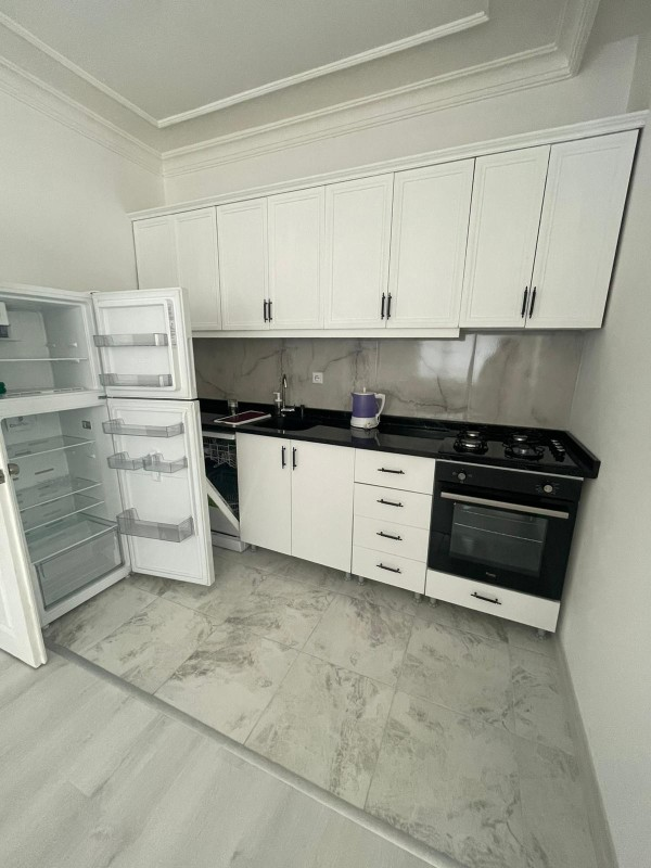 KONYAALTI LİMAN MAHALLESİNDE EŞYALI SATILIK 2+1 DAİRE